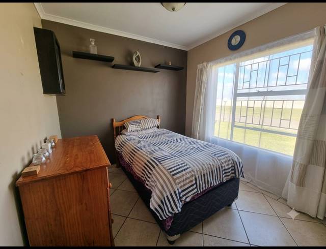 2 BEDROOM TOWNHOUSE FOR SALE IN RIVERSDALE